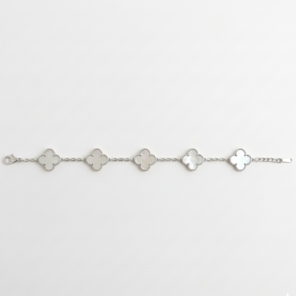 Pearl Clover Bracelet