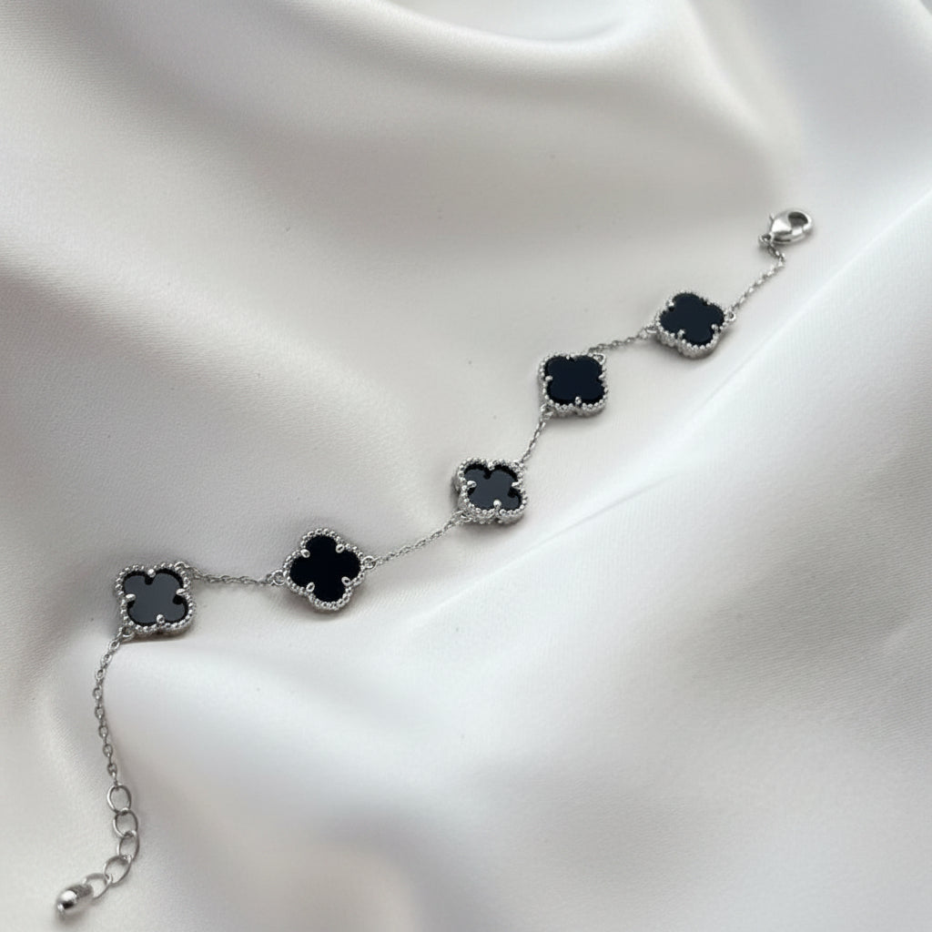 Luna Clover Bracelet