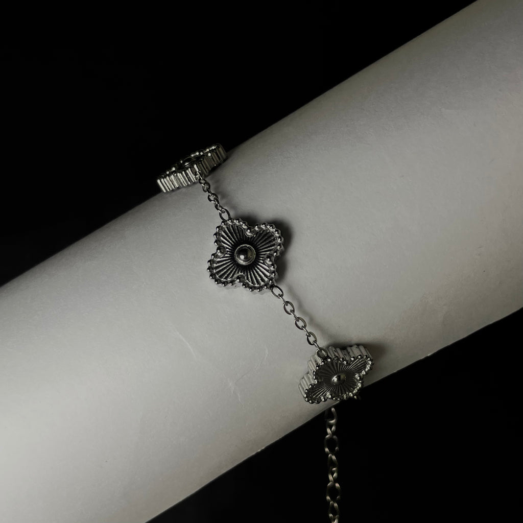 Silver Clover Bracelet