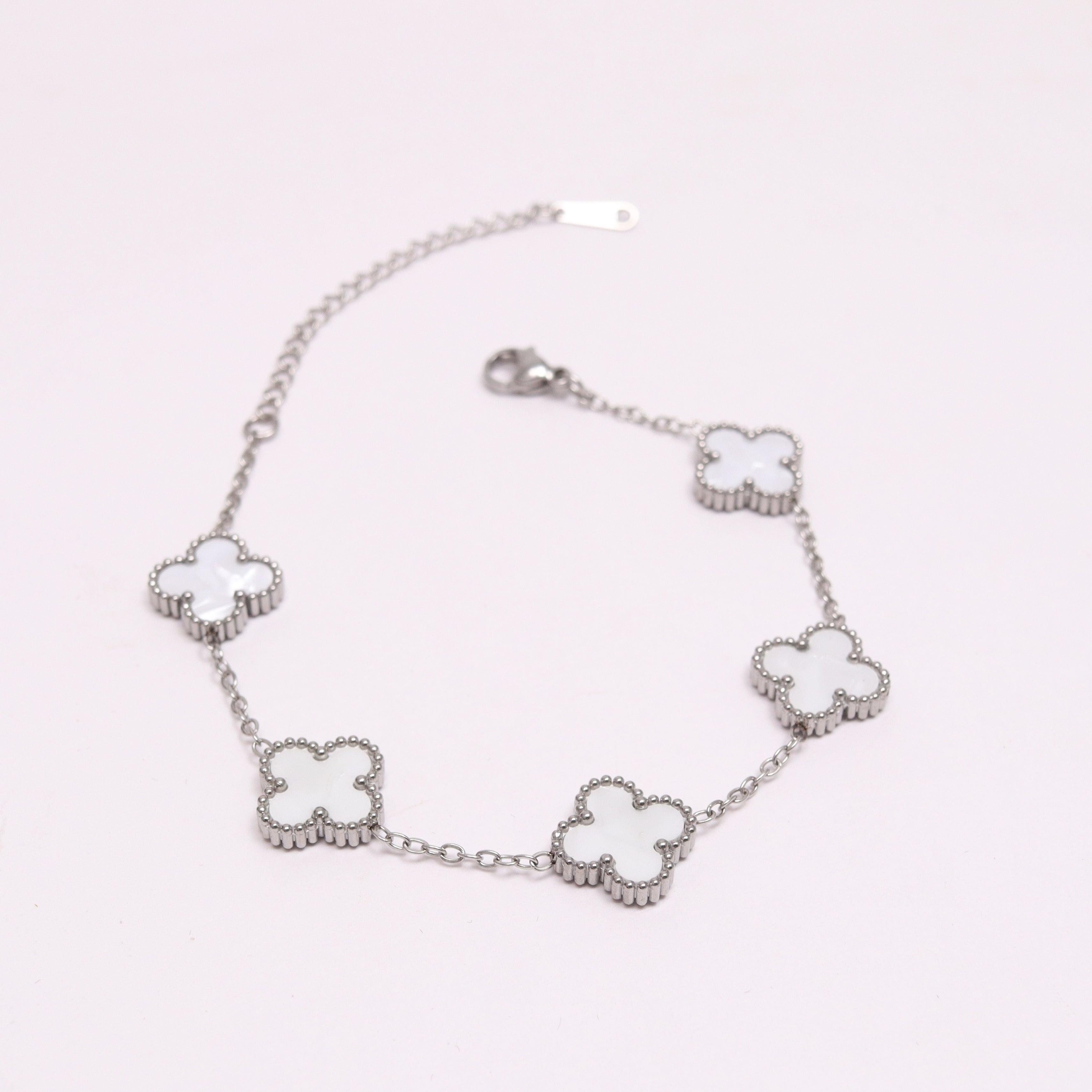 Pearl Clover Bracelet