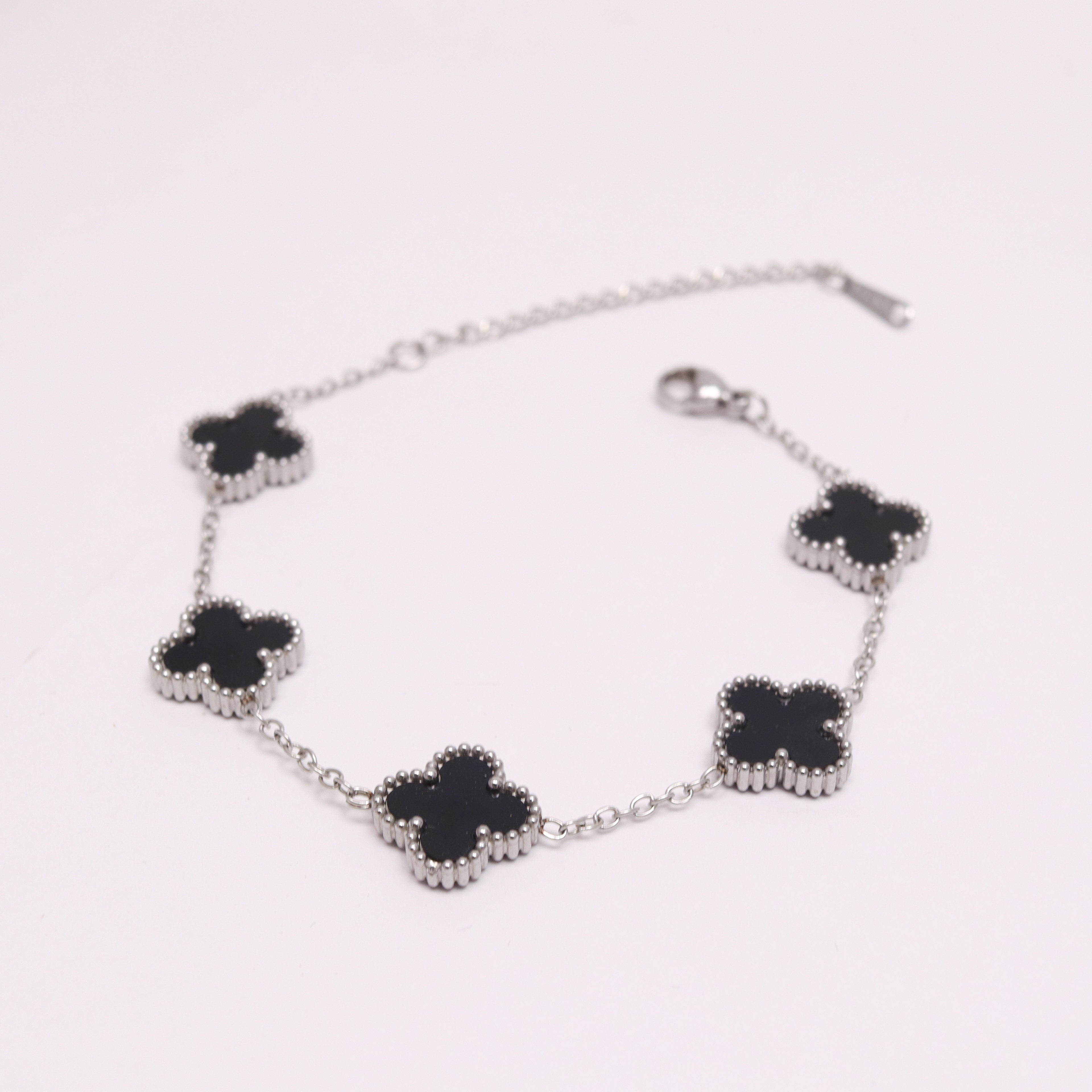 Luna Clover Bracelet