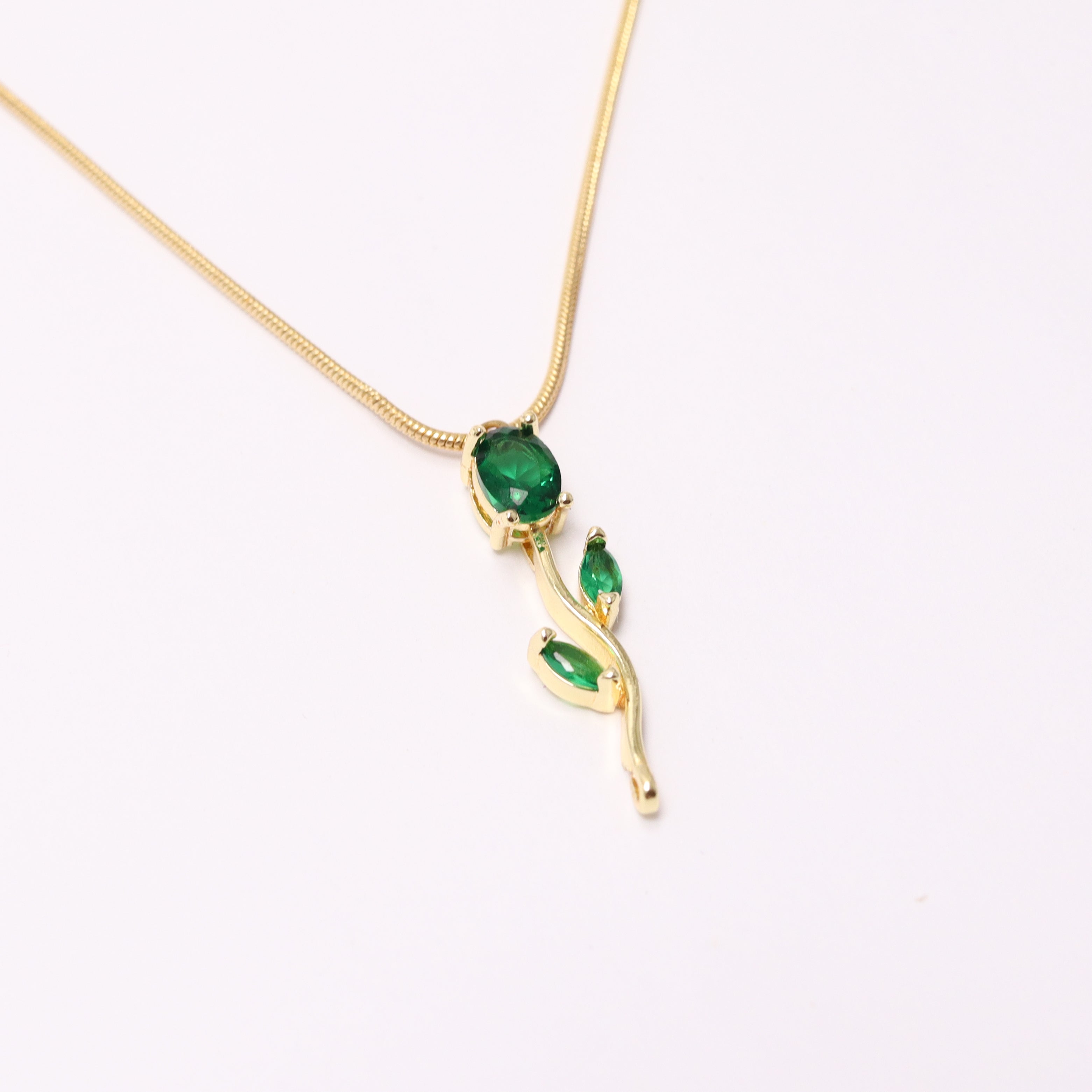 Green Tulip Necklace