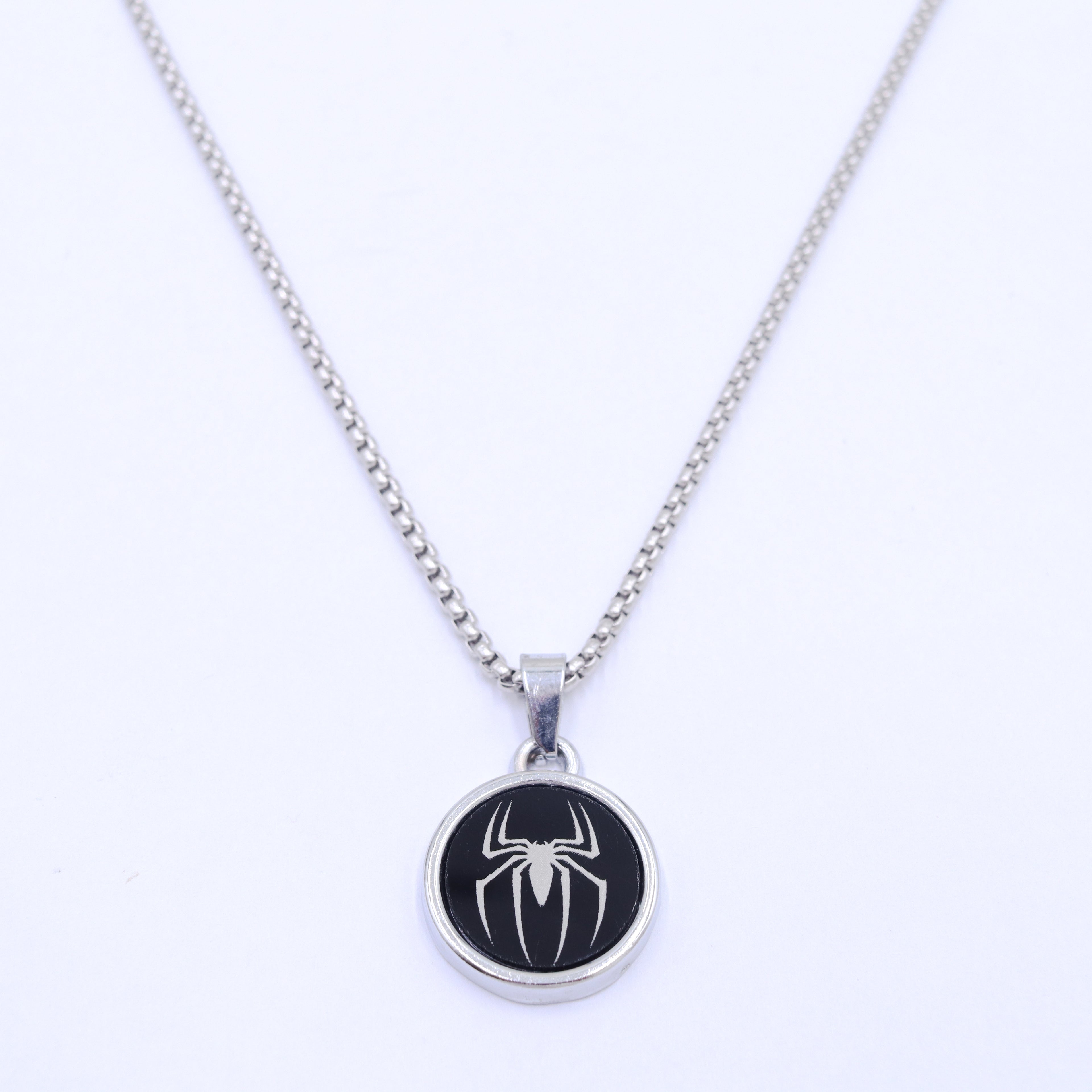 Midnight Spider Chain