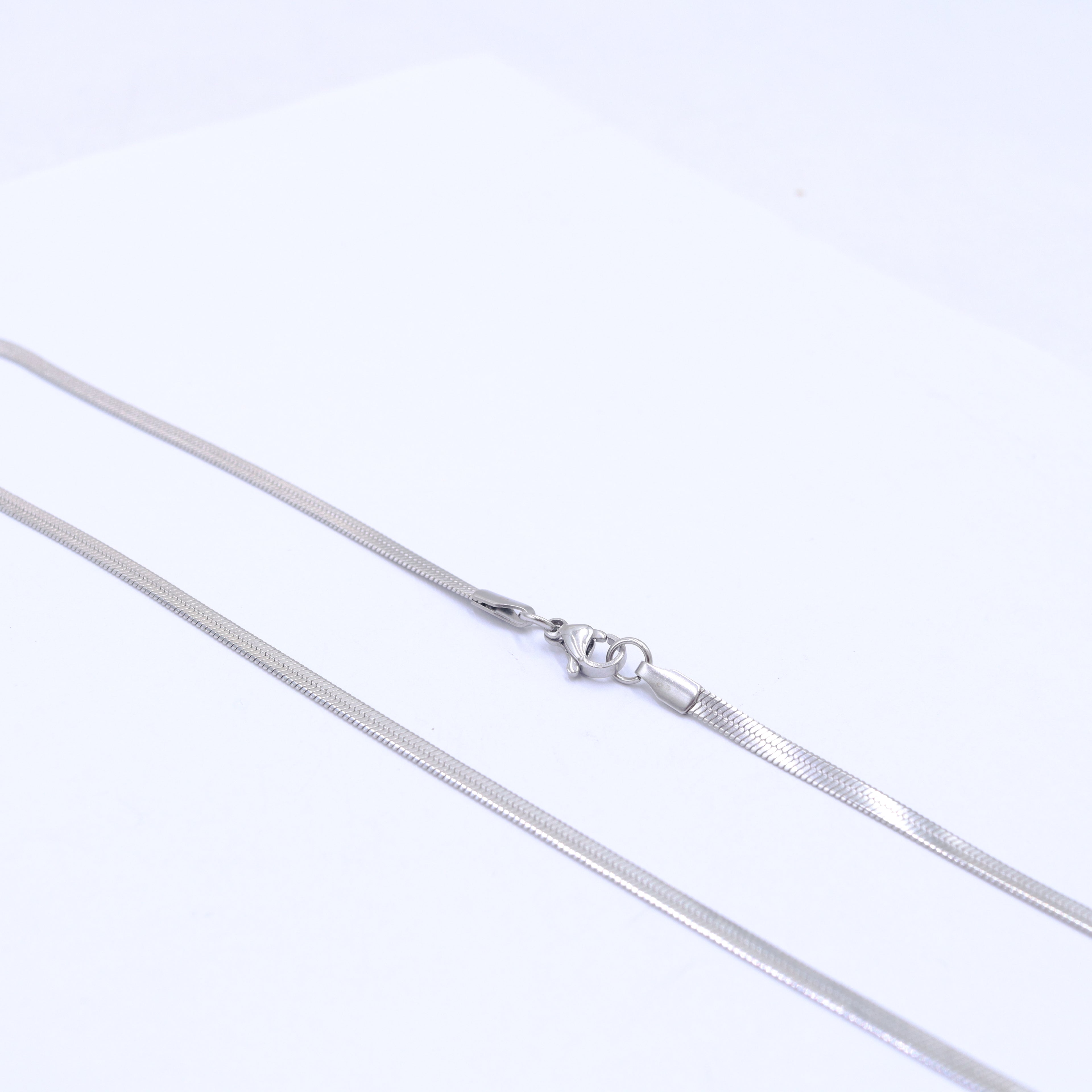 Shadow Snake Chain