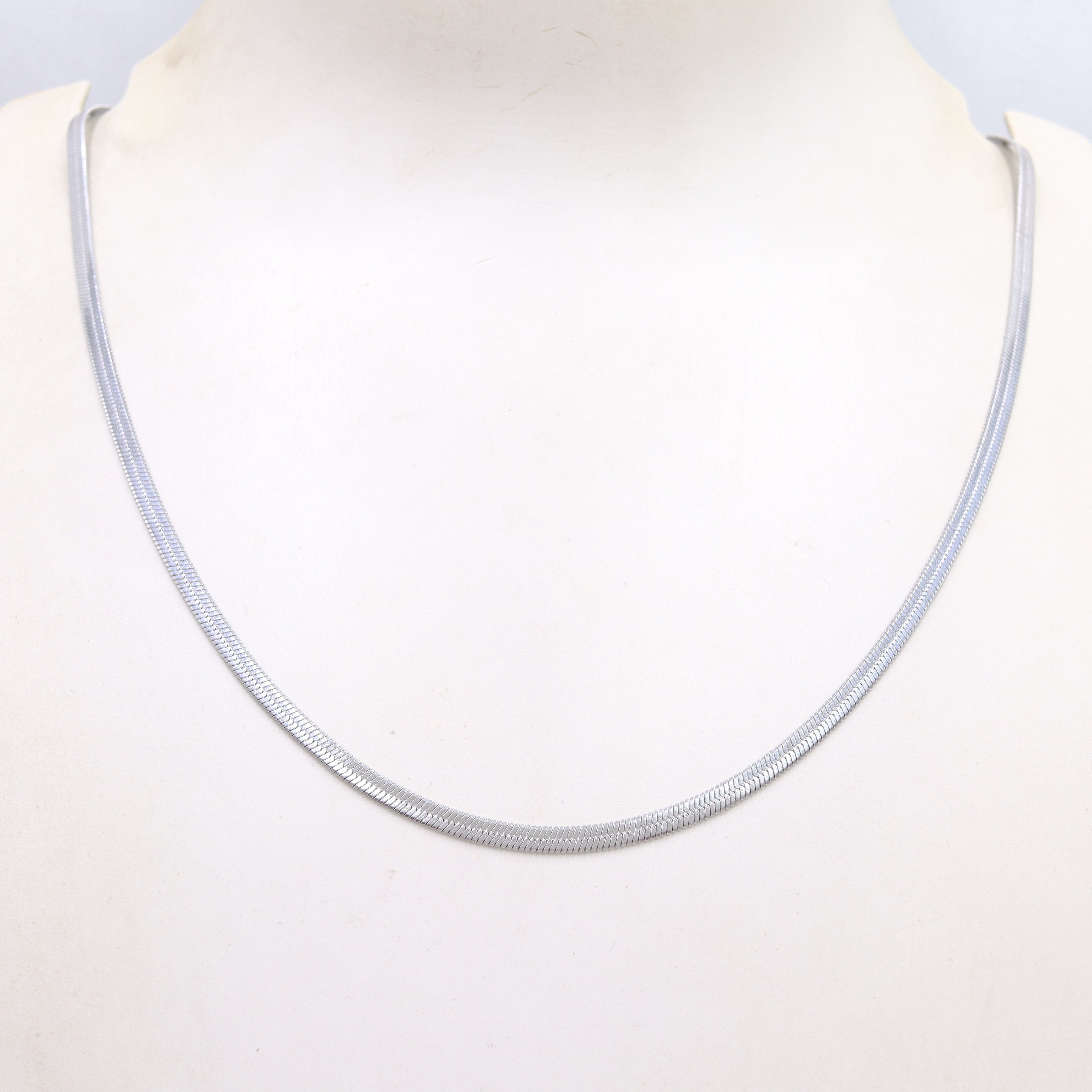 Shadow Snake Chain