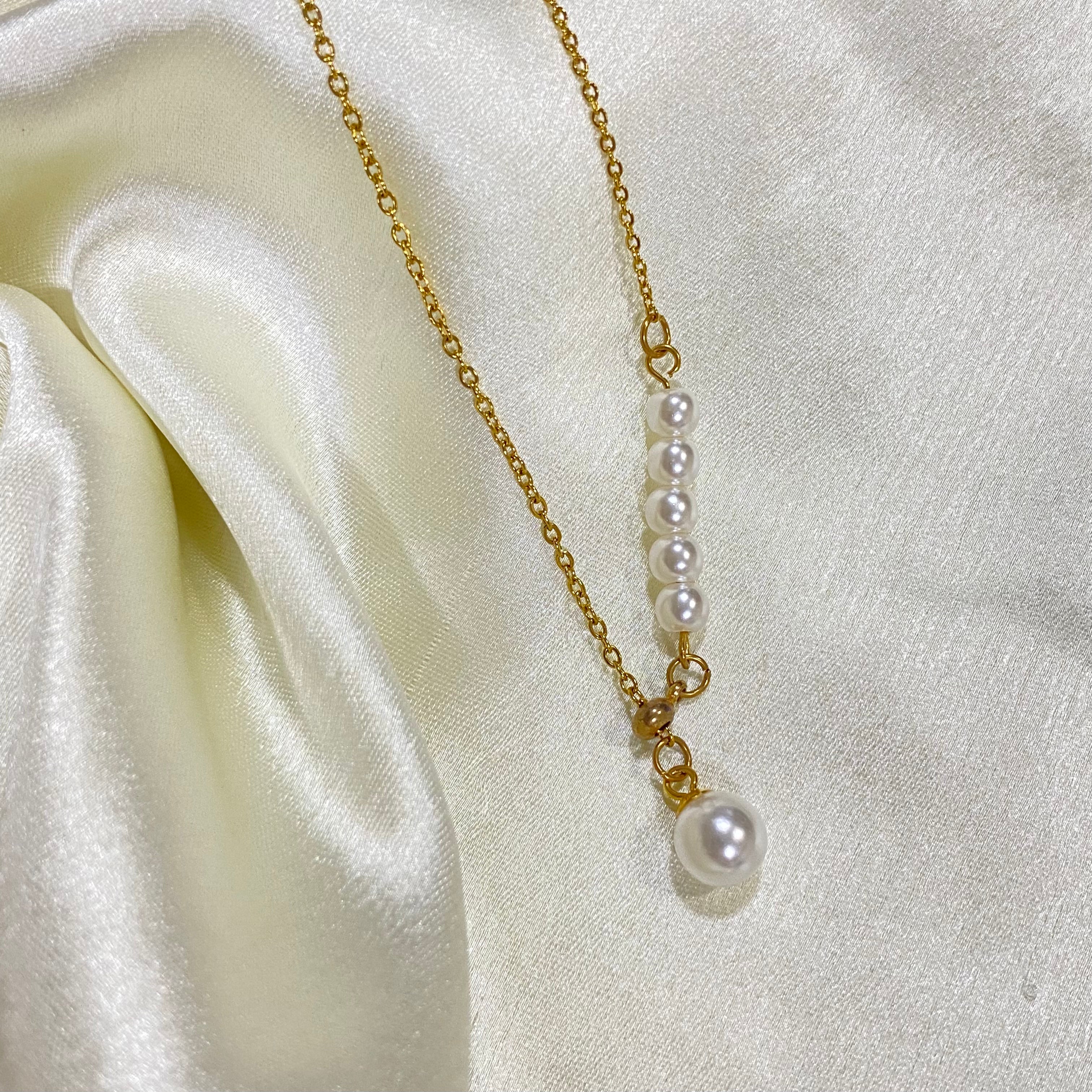 Seraphine Pearl Necklace